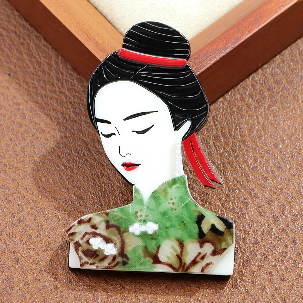 Handmade Acrylic Brooch – Available in 3 Colors, Unique Fashion Accessory